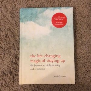 The life-changing magic of tidying up- Marie Kondo